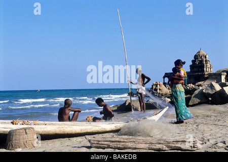 India, Tamil Nadu State, Tranquebar (Tarangambadi), fishermen Stock Photo