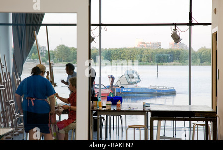 De Kunstlinie, Almere, Netherlands, Sanaa Kazuyo Sejima + Ryue Nishizawa, De kunstlinie transparency of an art studio. Stock Photo