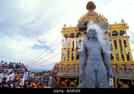 India, Karnataka State, Shravanabelagola, the most important religious place of the Jainism, the mahamastakabisheka is the head Stock Photo