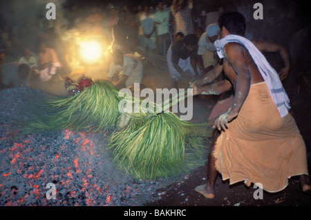 BALA GOKULAM - 2013 SAMSKARA BHARATHI CELEBRATED SRI KRISHNA JANMASTAMI  VEDUKALU - SAMSKARA BHARATHI