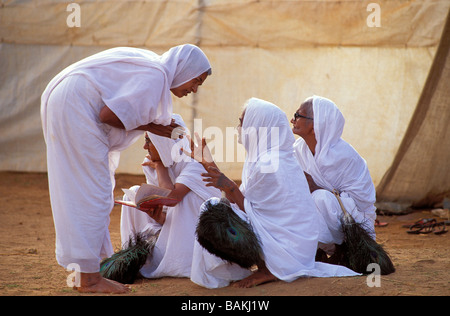 India, Karnataka State, Shravanabelagola is one of the most important Jain pilgrim centers, Jain nuns Stock Photo