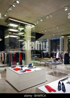 REISS FLAGSHIP STORE, UNIVERSAL DESIGN STUDIO, LONDON, UNITED KINGDOM ...