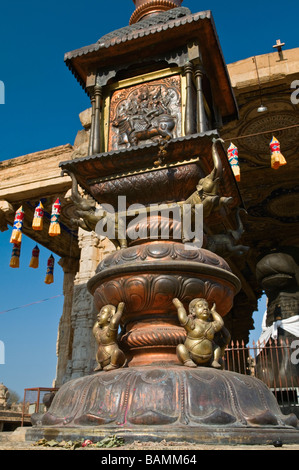 Nandi Mandapa Brihadishwara Temple Thanjavur Tamil Nadu India Stock Photo