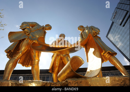 Statue of the golden boys of Birmingham LtoR Matthew Boulton James Watt and William Murdoch Stock Photo