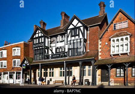 17th century timber framed Tudor building, now Lloyds TSB bank, in the High Street, Marlborough, Wiltshire, England, UK Stock Photo