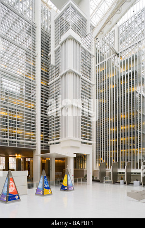 WorldBank World Bank headquarters office building interior. Main building atrium. View towards the entrance. Washington DC USA. Stock Photo