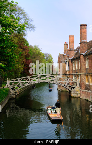 Mathematical Bridge Queens College Cambridge England Uk Stock Photo