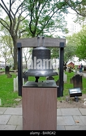 World Trade Centre 9-11 memorial bell of hope outside St Pauls Chapel Stock Photo
