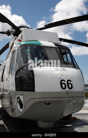 sikorsky sh-3 sea king helicopter on the flight deck of uss midway ...