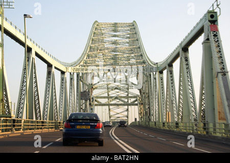 Motorists on the Silver Jubilee Bridge over the River Mersey and Manchester Ship Canal at Runcorn Gap, Cheshire, UK Stock Photo