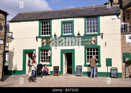 Bakewell Pudding Factory Shop, Wye House, Water Street, Bakewell, Derbyshire, England, United Kingdom Stock Photo