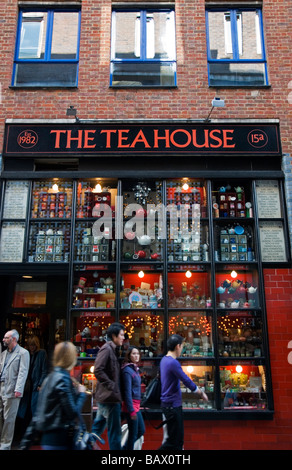 Retail Display Of Mariage Freres Tea In Covent Garden London Uk Stock Photo  - Download Image Now - iStock