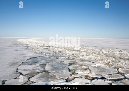 Passage through ice field at Marjaniemi , Hailuoto Island, Bothnian Bay , Baltic Sea , Finland Stock Photo