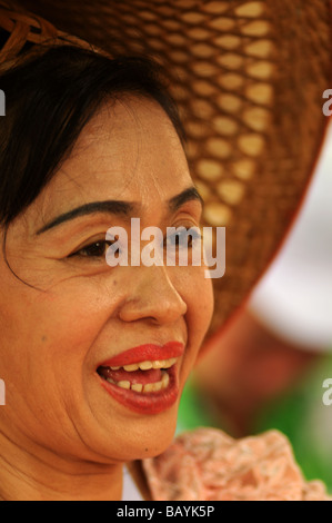 food hawker thanon phetburi pratunam bangkok thailand Stock Photo