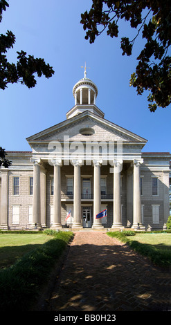 Former Warren County Courthouse  is now a museum  known as the Old Courthouse in Vicksburg, Mississippi. Stock Photo