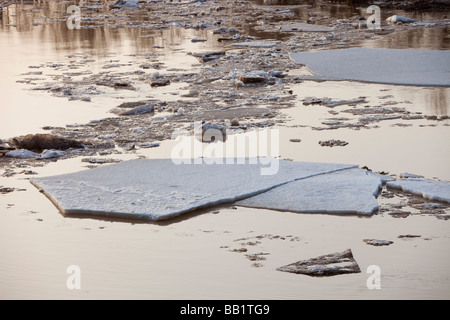 Ice breaking up in spring on the Yellow River in northern China Stock Photo