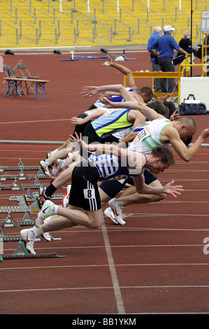 Young Athletes At Start Of 100 Metres Race Stock Photo: 24014689 - Alamy