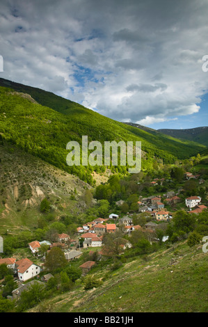 MACEDONIA, Pelister National Park, Maloviste Village. Old Vlach mountain village-houses Stock Photo