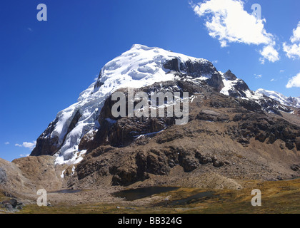 Hanging glaciers on steep rocky mountain Cuyoc Cordillera Huayhuash Andes Peru South America Stock Photo
