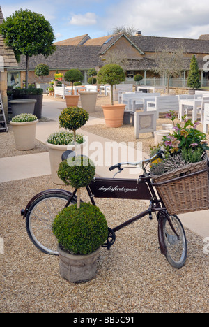Daylesford Organic Cafe and farm shop, The Cotswolds Stock Photo