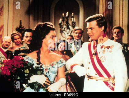movie, 'Sissi', AUT 1955, director: Ernst Marischka, scene with: Romy Schneider (Sissi), Karlheinz Boehm (Emperor Francis Joseph Stock Photo