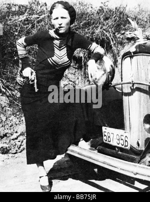 Bonnie Parker 1933 photo of the infamous outlaw and her car taken by Clyde Barrow while they were on the run Stock Photo