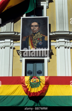 Andres de Santa Cruz portrait and national flag on Presidential Palace for 6th August Independence Day, Plaza Murillo, La Paz , Bolivia Stock Photo