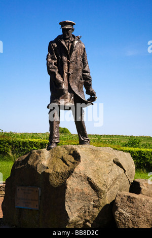 Statue of Colonel Sir David Stirling in Scotland. Founder of Special ...