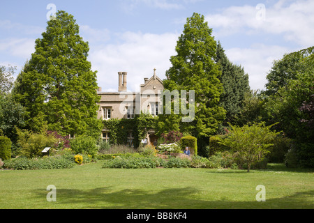 'Cherry Hinton Hall', Cambridge, Cambridgeshire, England, UK. Stock Photo
