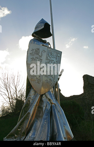 lywelyn ap Gruffudd Fychan Statue monument in stainless steel near Castle in Llandovery LlywelynapGruffydd 39563 Stock Photo