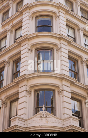 The facade of the Gunther Building in the SoHo Cast Iron Historic District in New York Stock Photo