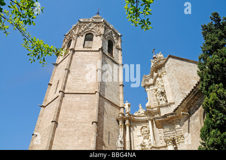 Torre del Miguelete, Micalet, bell tower, cathedral, Catedral de Santa Maria, Plaza de la Reina, Valencia, Spain, Europe Stock Photo