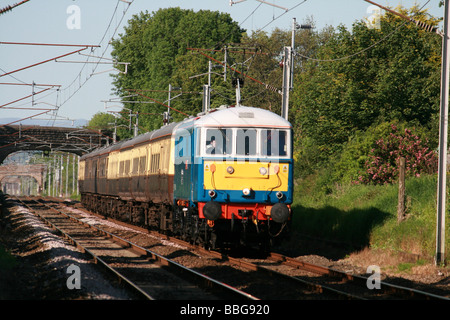 ✳︎1k✳︎ 86259 Les Ross' at Rugby Station on the Cumbrian Mountain