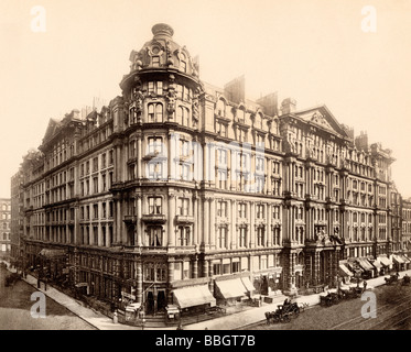 The Palmer House on the corner of State and Monroe streets Chicago 1890s. Albertype (photograph) Stock Photo