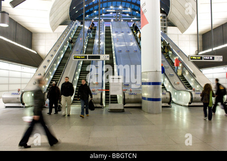 Canary Wharf underground station Stock Photo