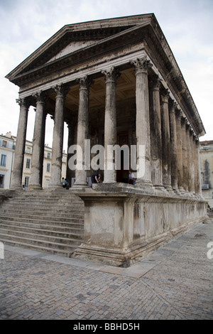 The well preserved Roman temple Maison Carree in Nimes France Stock Photo