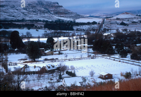 the town of Clarens in the snow Clarens Freestate South Africa Stock Photo