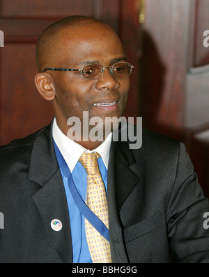 File picture 13 July 2004 South African Presidential spokesperson Beki Khumalo announced his resignation from the Presidency on Stock Photo