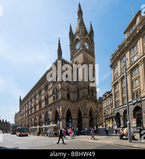 The Wool Exchange Building viewed from Market Street, Bradford, West Yorkshire, England Stock Photo