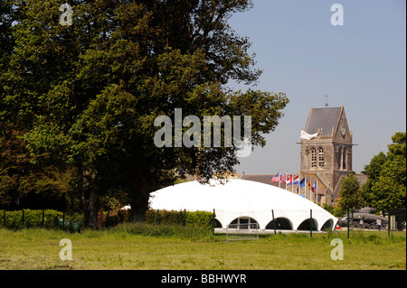 D Day church and Airborne museum at Sainte Mere Eglise Manche Normandy Normandie France WWII Stock Photo