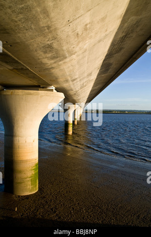 dh clackmannanshire bridge KINCARDINE FIFE Clackmannanshire bridge road bridge over River Forth spanning water A876