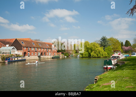 The River Thames in the centre of Abingdon Oxfordshire Uk Stock Photo