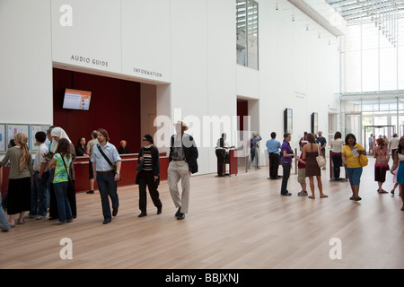 CHICAGO Illinois Visitors in Griffin Court lobby of Modern Wing addition to Art Institute museum Stock Photo