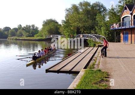 Mansfield College eights crew rowing hard, competing in 