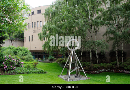 Fordham University Ned Doyle Building School of Law and Simple Justice scuplture Manhattan New York USA Stock Photo