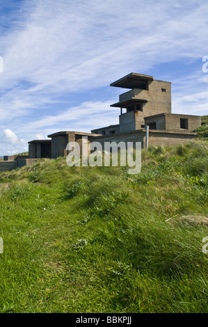 dh Hoxa Head SOUTH RONALDSAY ORKNEY Balfour battery WW2 observation posts and gun platform emplacements tower world war two scapa flow Scotland Stock Photo