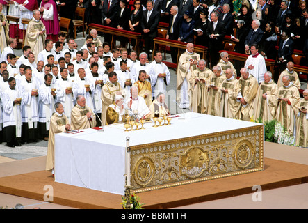 Mass, inauguration of Pope Benedict XVI, Ratzinger, Piazza San Pietro Square, Vatican, Rome, Latium, Italy, Europe Stock Photo