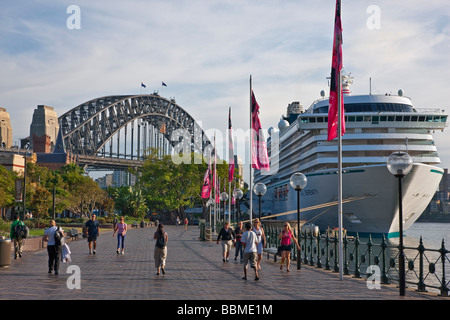 Australia New South Wales. A large passenger liner berthed near Sydney Harbour Bridge. Stock Photo