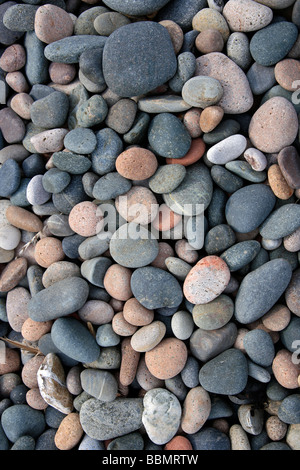 Colourfull Pebble Patterns on a beach Stock Photo - Alamy