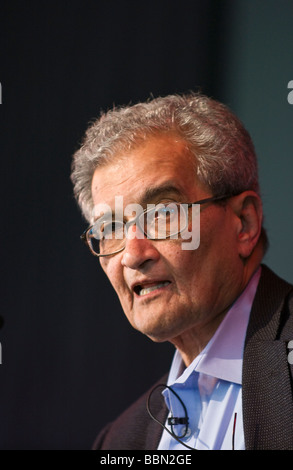 Amartya Sen Indian born Nobel Prize winning economist pictured at Hay Festival 2009 Stock Photo